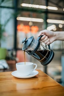 French Press: French Press vs Siphon Coffee Maker vs Espresso Machine